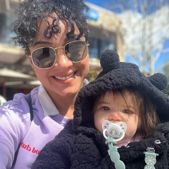 Meet your Posher, Ashley - Picture 8 of 8